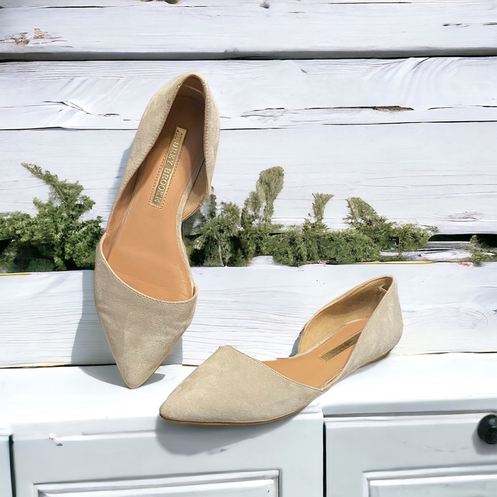 Audrey Brooke | Nolan | d’Orsay Pointed Toe Suede Flats